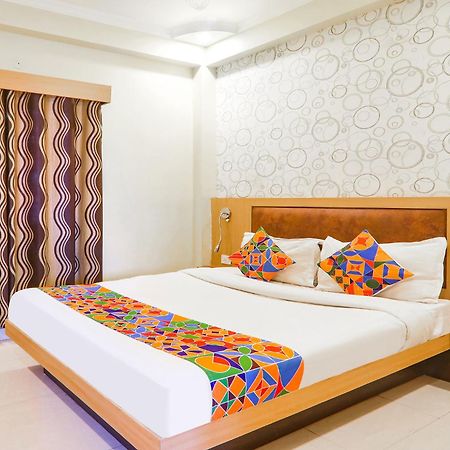 Hotel Fabexpress Magadh Glory Khagaul Exteriér fotografie